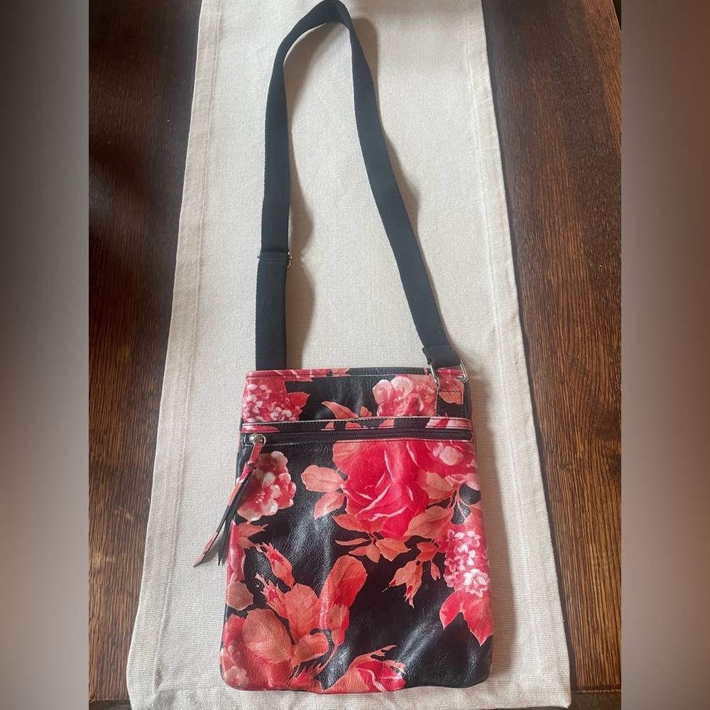 Maurizio Taiuti Red and Black Floral Crossbody Bag - Picture 4 of 9